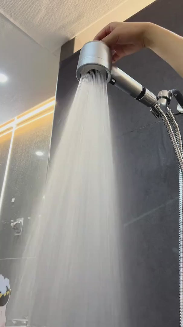 Ducha HydroLuxe en uso